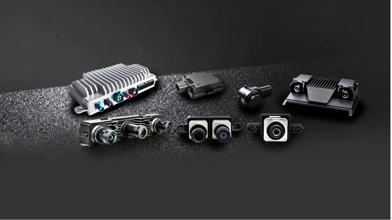 Baolong Automotive - Seeing the Outside World