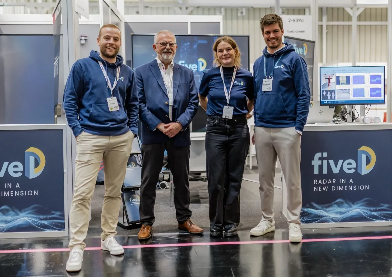 fiveD team photo